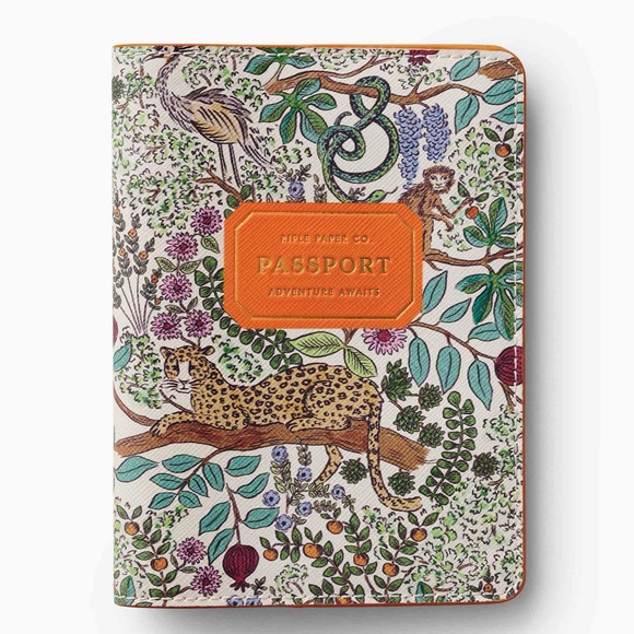 Rifle Paper Co. Accessories - NEW Rifle Paper Co. Safari Passport Holder